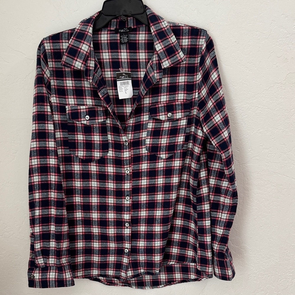 NWT Rue21 Navy and Red flannel size large